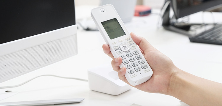 18_telephone_01.jpg